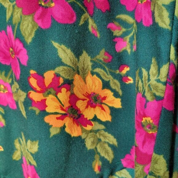 EUC VINTAGE LAURISSA FLORAL LONGSLEEVES TOP SIZE SMALL - Picture 11 of 14
